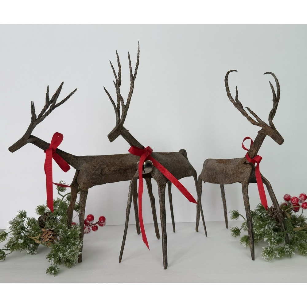 Handmade Rustic Iron Christmas Reindeer Set of 3 - Twisted Antlers Patina‎ Decor